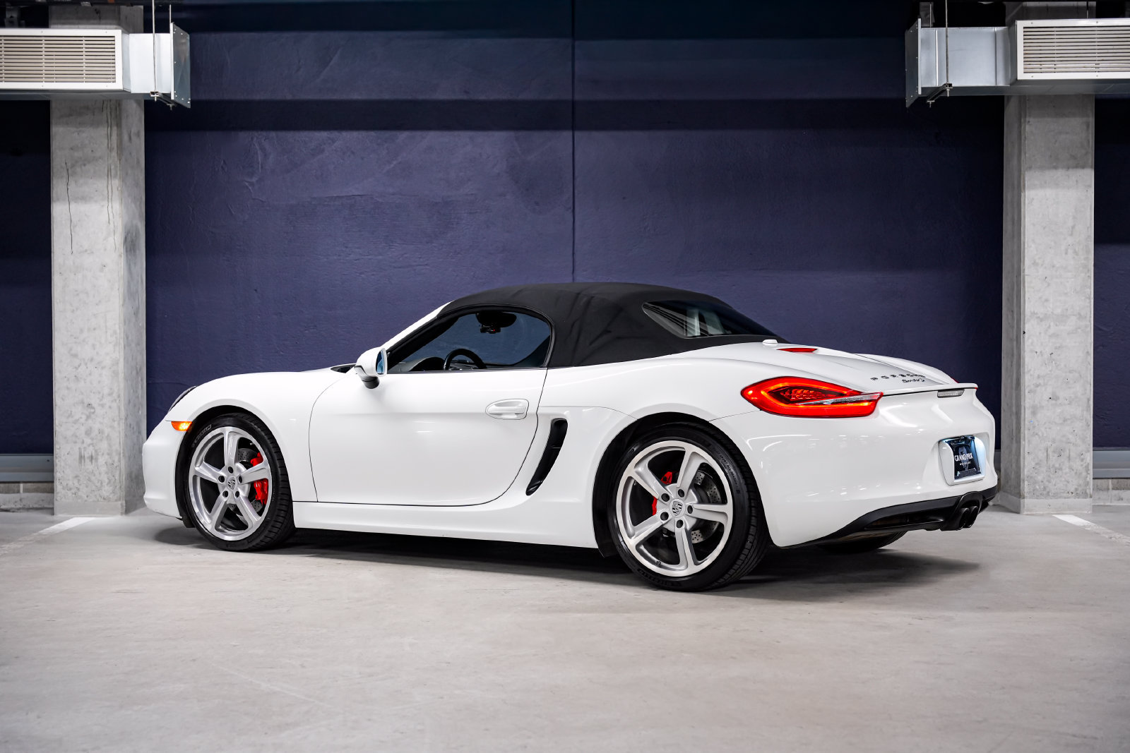 Used 2015 Porsche Boxster S RWD image 8
