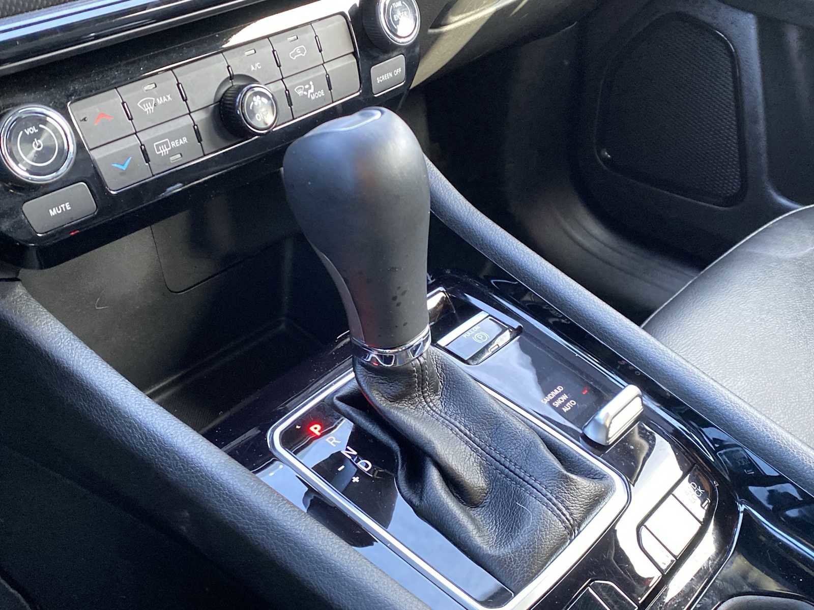 Certified 2025 Jeep Compass Latitude w/ Altitude Special Edition image 19