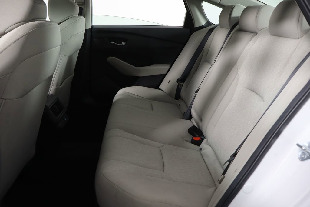 Used 2025 Honda Accord SE image 15