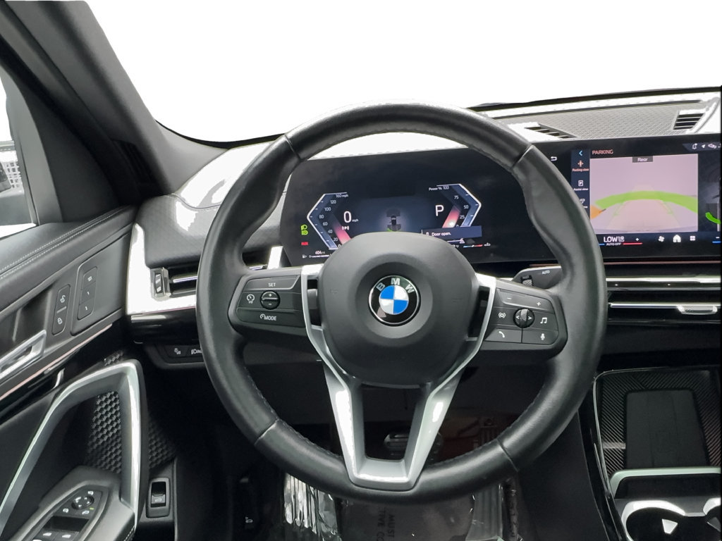 Used 2025 BMW X2 xDrive28i AWD/4WD image 39