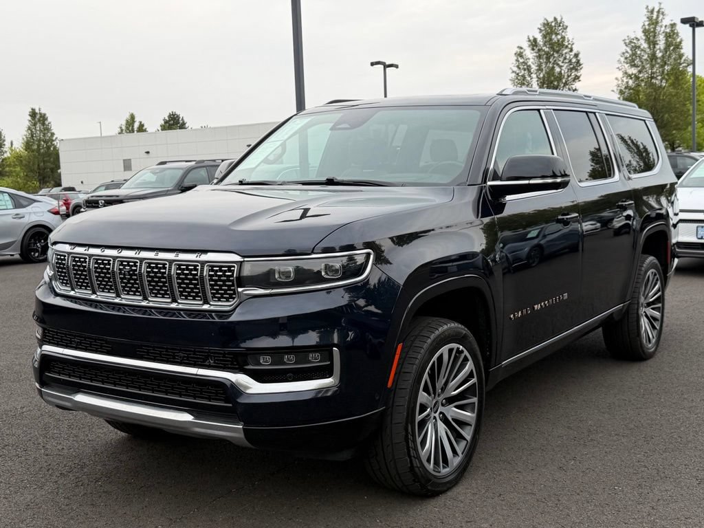 Used 2024 Jeep Grand Wagoneer L Series III AWD/4WD image 4