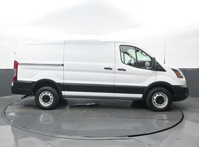 Used 2022 Ford Transit 250 Low Roof image 2