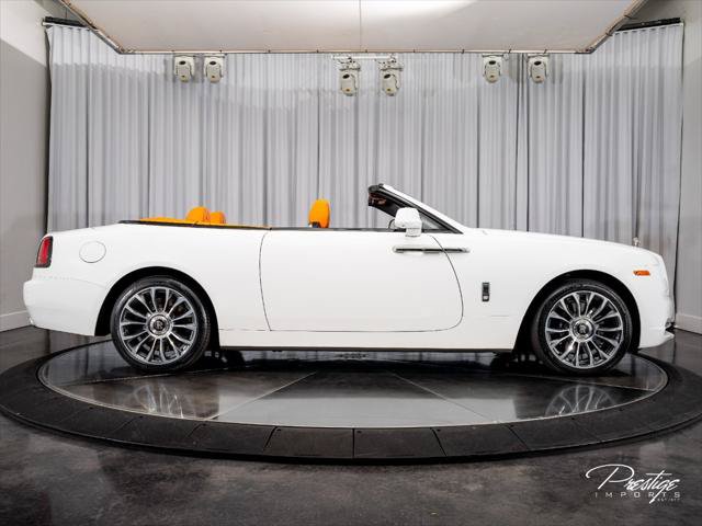 Used 2021 Rolls-Royce Dawn RWD image 15