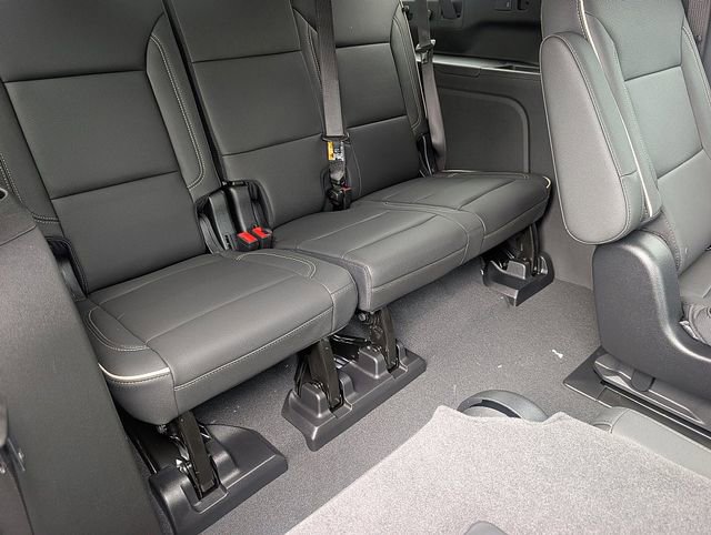 New 2026 Chevrolet Suburban Premier w/ Sun And Tow Package image 15