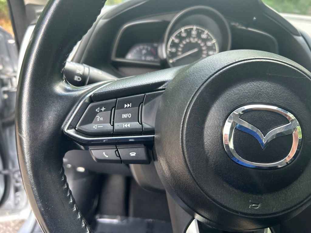 Used 2018 MAZDA MAZDA3 Touring FWD image 22
