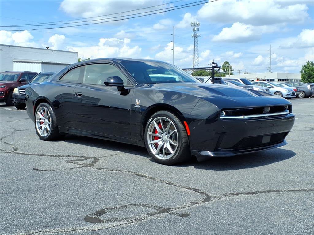 Used 2025 Dodge Charger Daytona Scat Pack w/ Track Pack AWD/4WD video 1