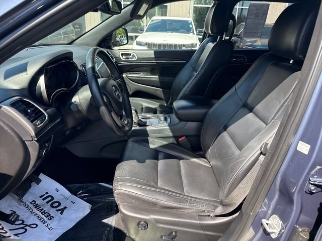 Used 2019 Jeep Grand Cherokee Limited AWD/4WD image 14