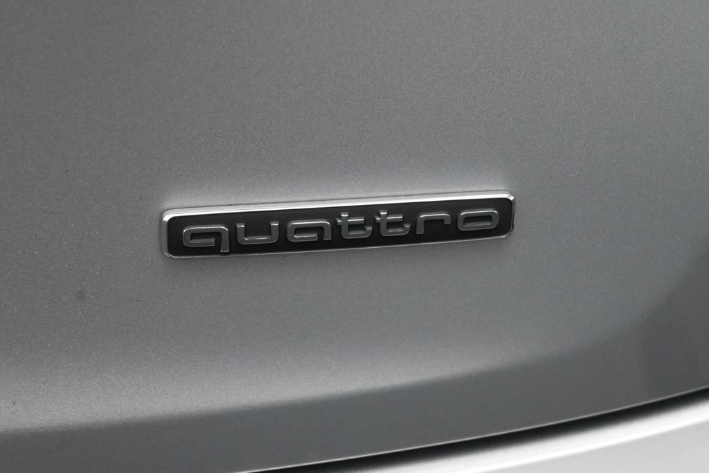 Used 2021 Audi Q5 Prestige AWD/4WD image 9