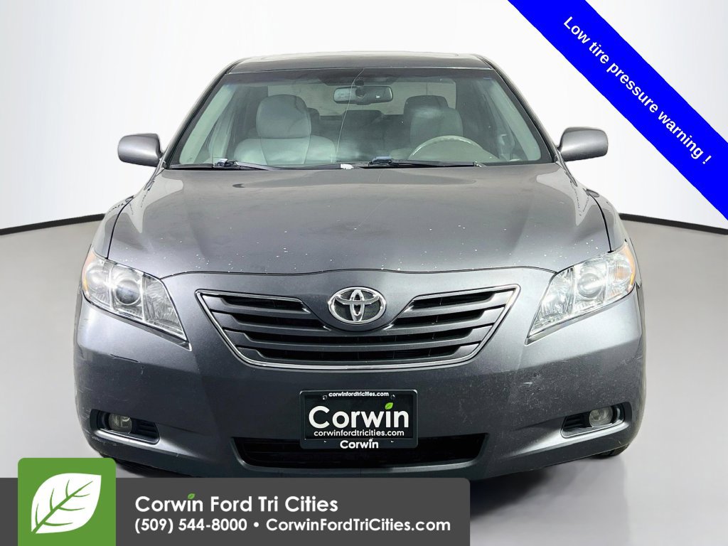 Used 2009 Toyota Camry XLE FWD image 3