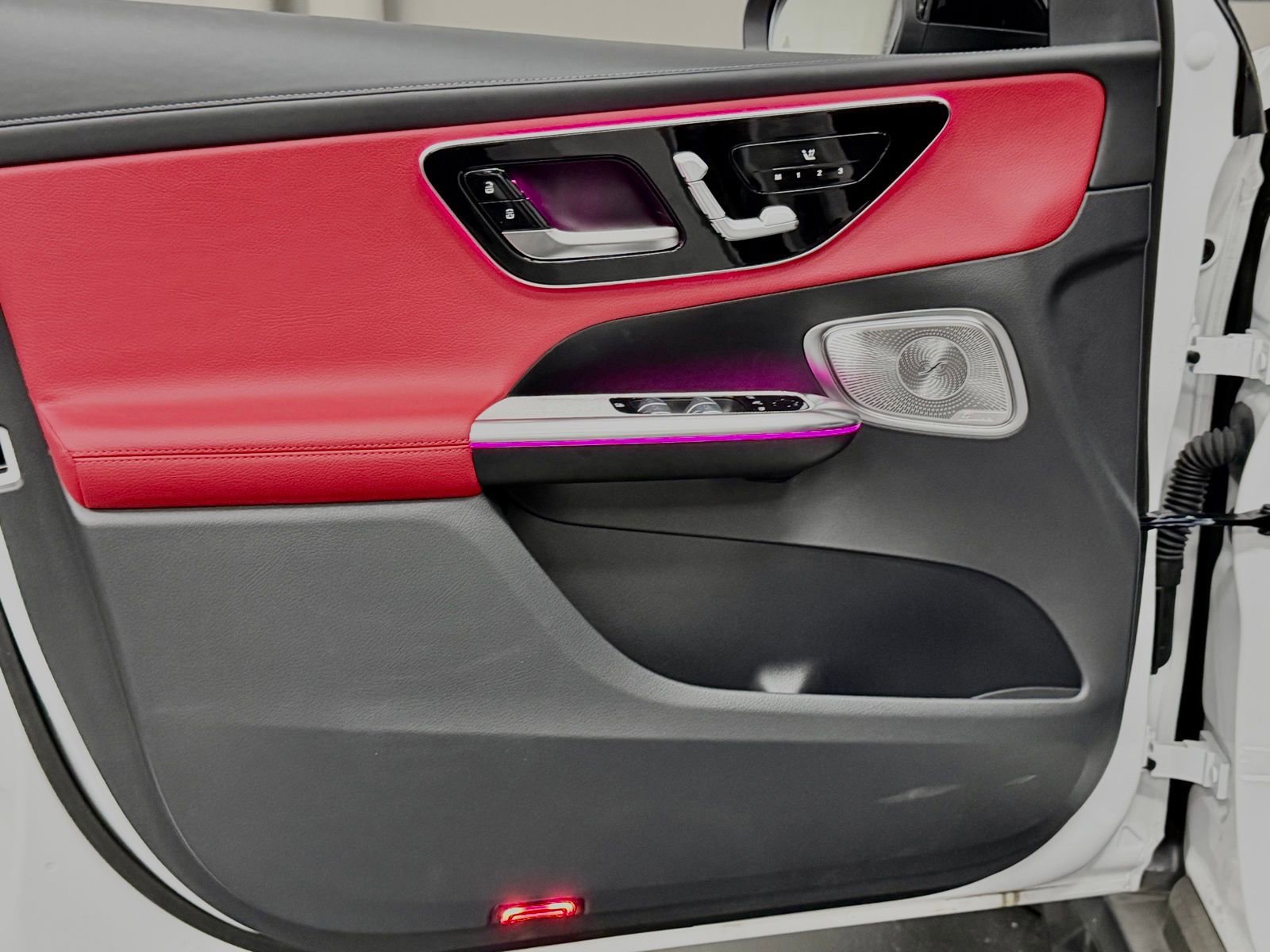 Used 2024 Mercedes-Benz GLC 43 AMG 4MATIC image 21