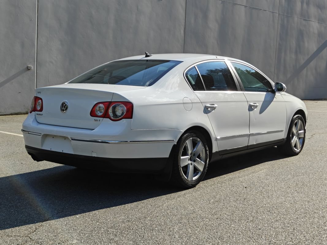 Used 2008 Volkswagen Passat Komfort FWD image 3