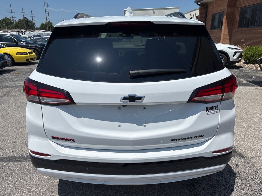 Used 2024 Chevrolet Equinox Premier image 7