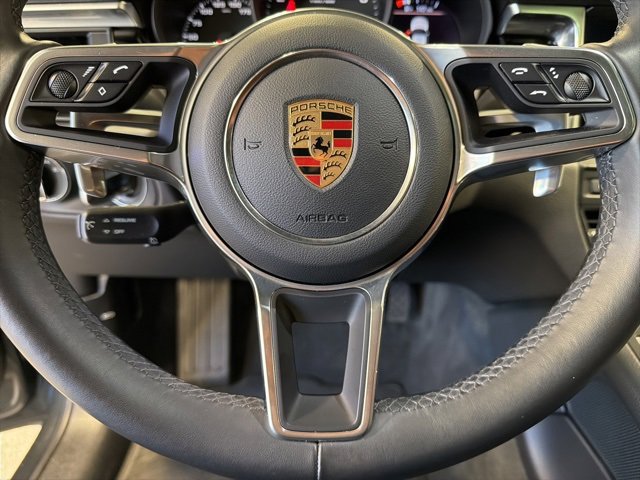 Used 2020 Porsche Macan image 22