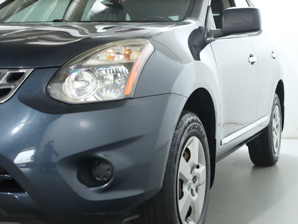Used 2014 Nissan Rogue S w/ Convenience Package AWD/4WD image 5