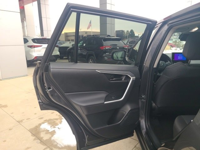 Used 2023 Toyota RAV4 LE image 14