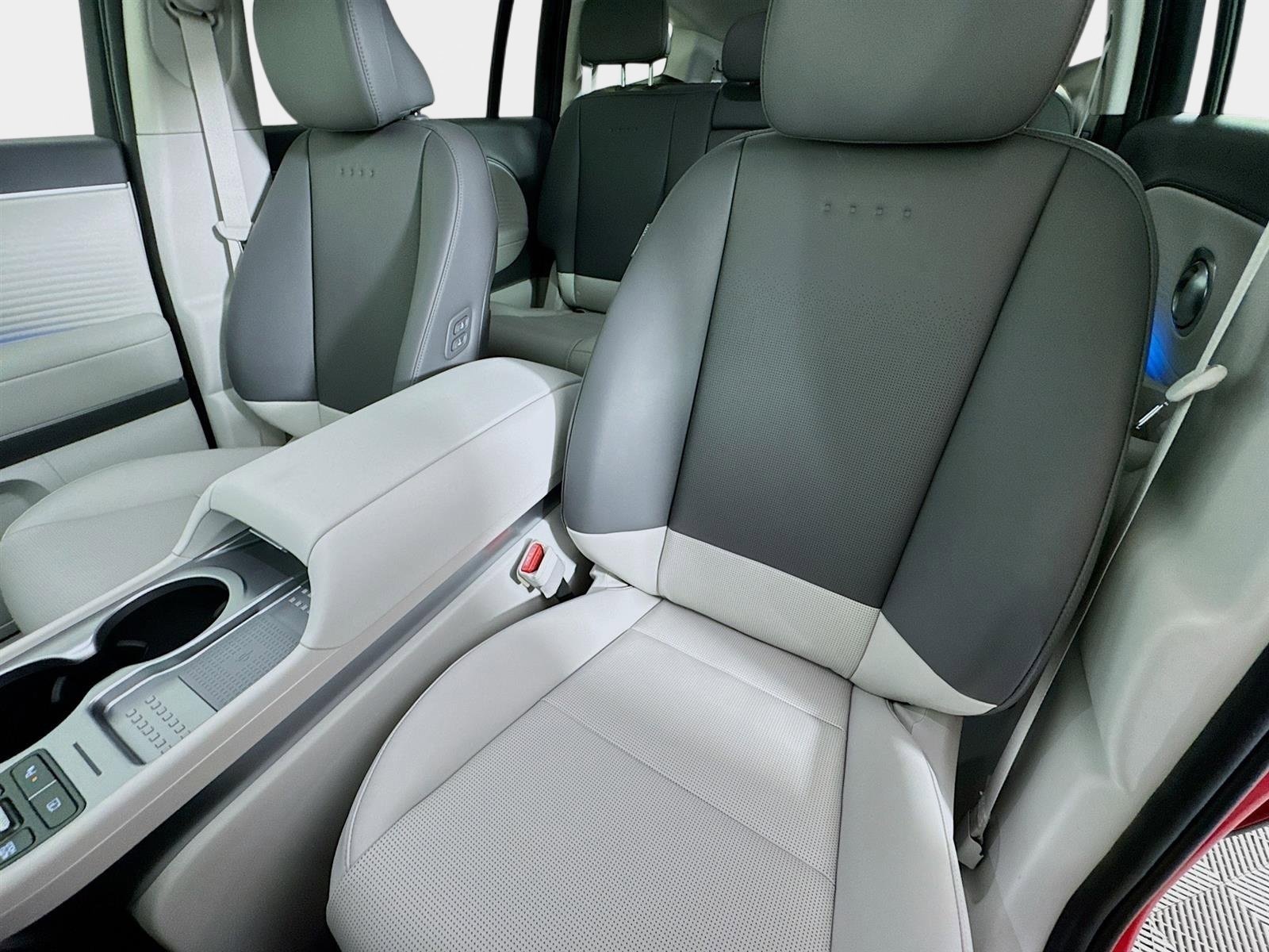 New 2026 Hyundai Ioniq 9 SEL image 11