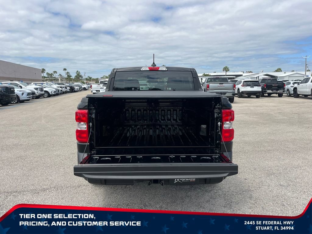 Used 2025 Ford Maverick XLT w/ Equipment Group 302A AWD/4WD image 13
