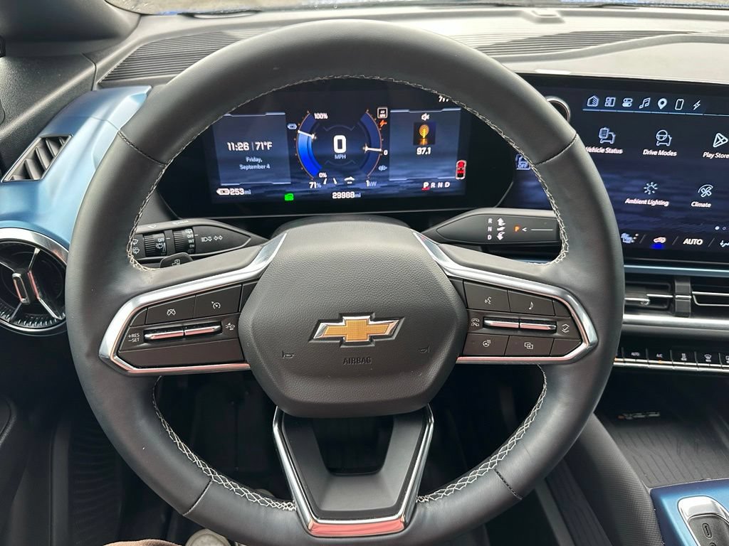 Used 2025 Chevrolet Equinox EV LT w/ Convenience Package FWD image 14