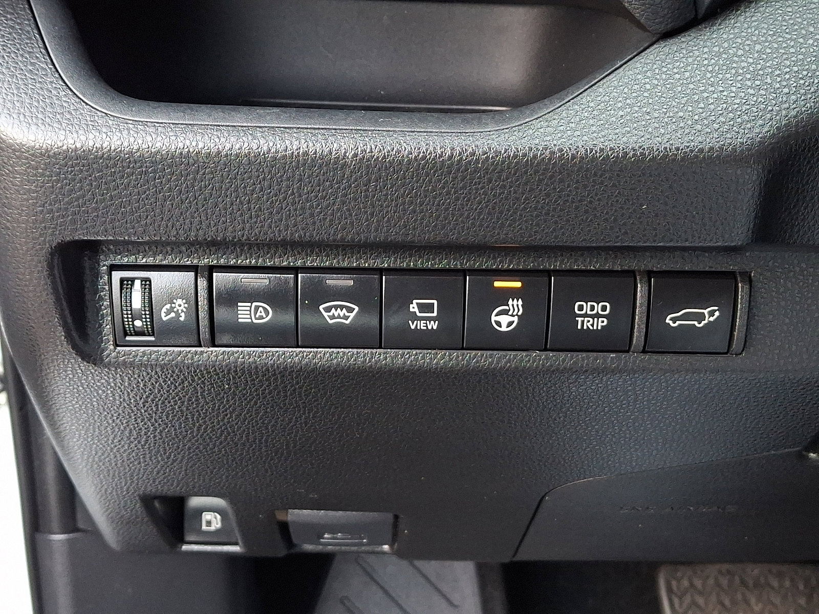 Used 2024 Toyota RAV4 XSE w/ Premium Package image 27