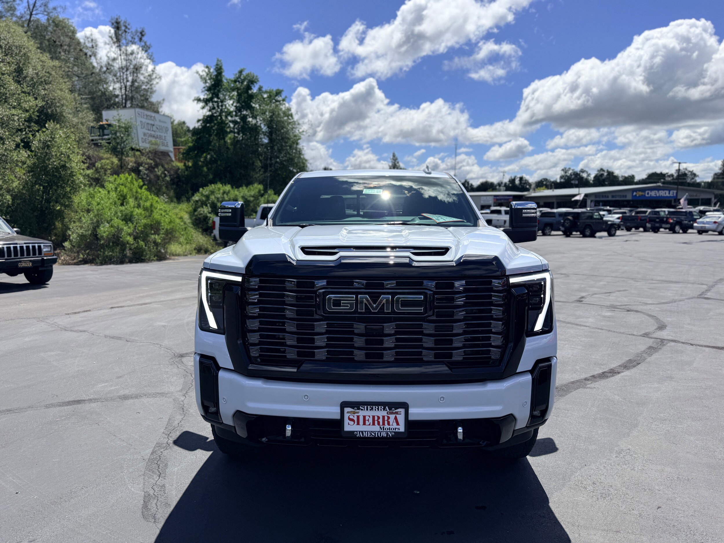 New 2026 GMC Sierra 2500 Denali Ultimate w/ Max Trailering Package image 2