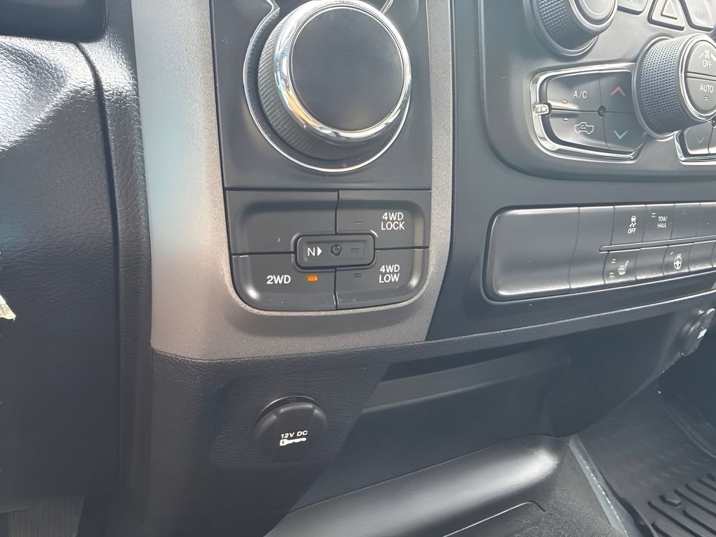 Used 2021 RAM 1500 Express w/ Wheel & Sound Group AWD/4WD image 21