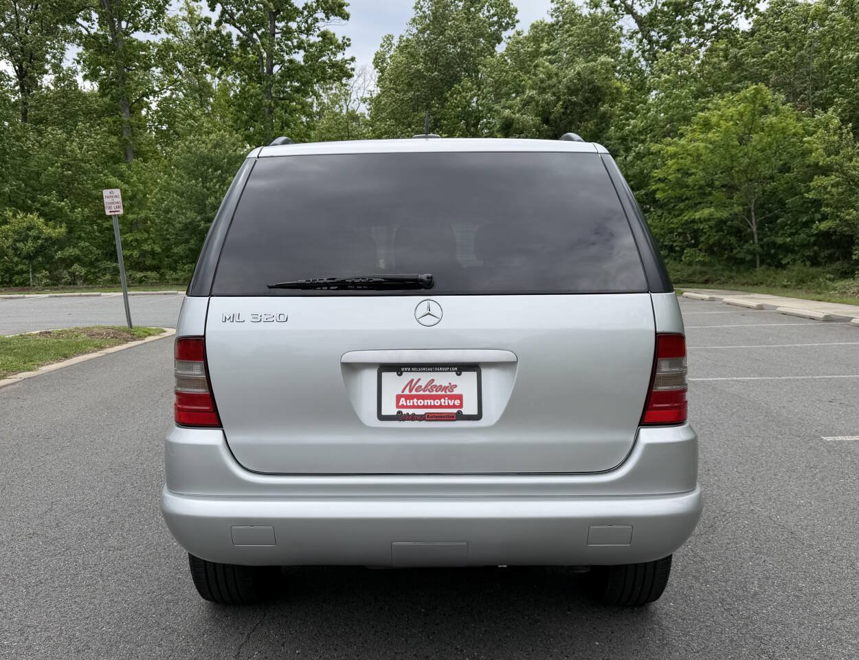 Used 2001 Mercedes-Benz ML 320 4MATIC image 4