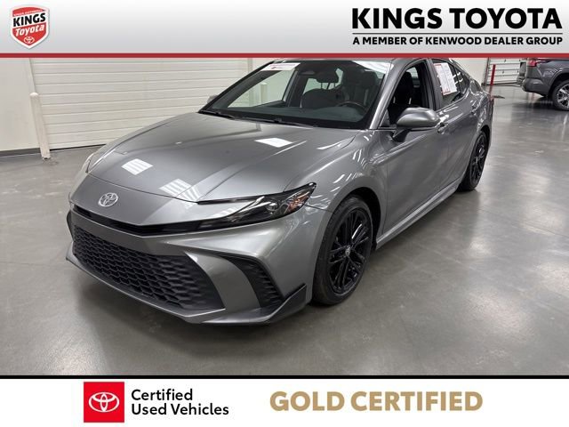 Certified 2025 Toyota Camry SE FWD image 4