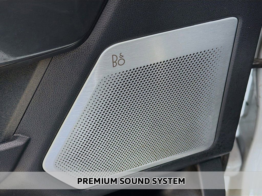 Used 2023 Ford F150 Lariat w/ Equipment Group 502A High image 5