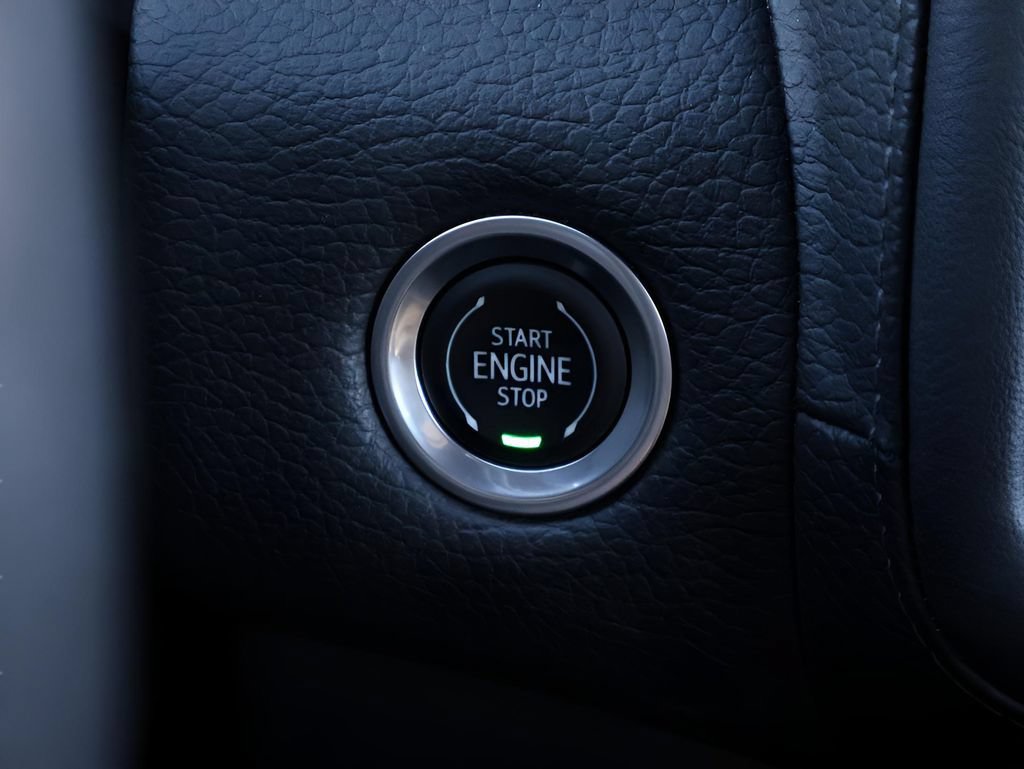 Used 2021 GMC Yukon Denali AWD/4WD image 28