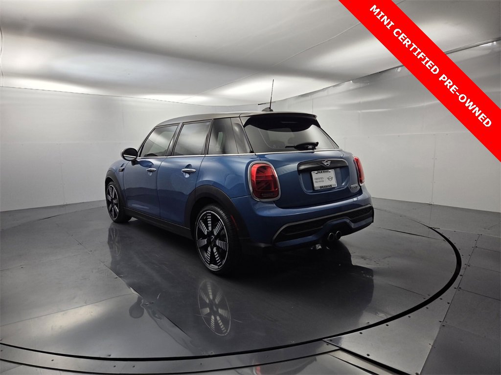 Used 2023 MINI Cooper S w/ Signature Upholstery Package image 8