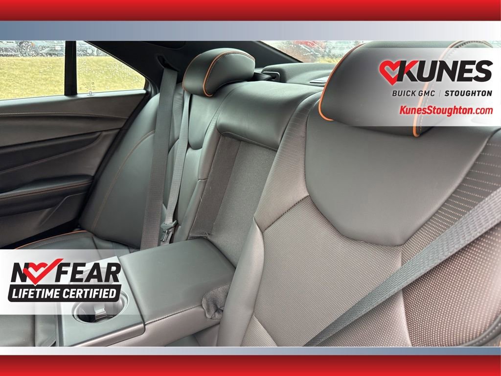 Used 2025 Cadillac CT4 V image 37