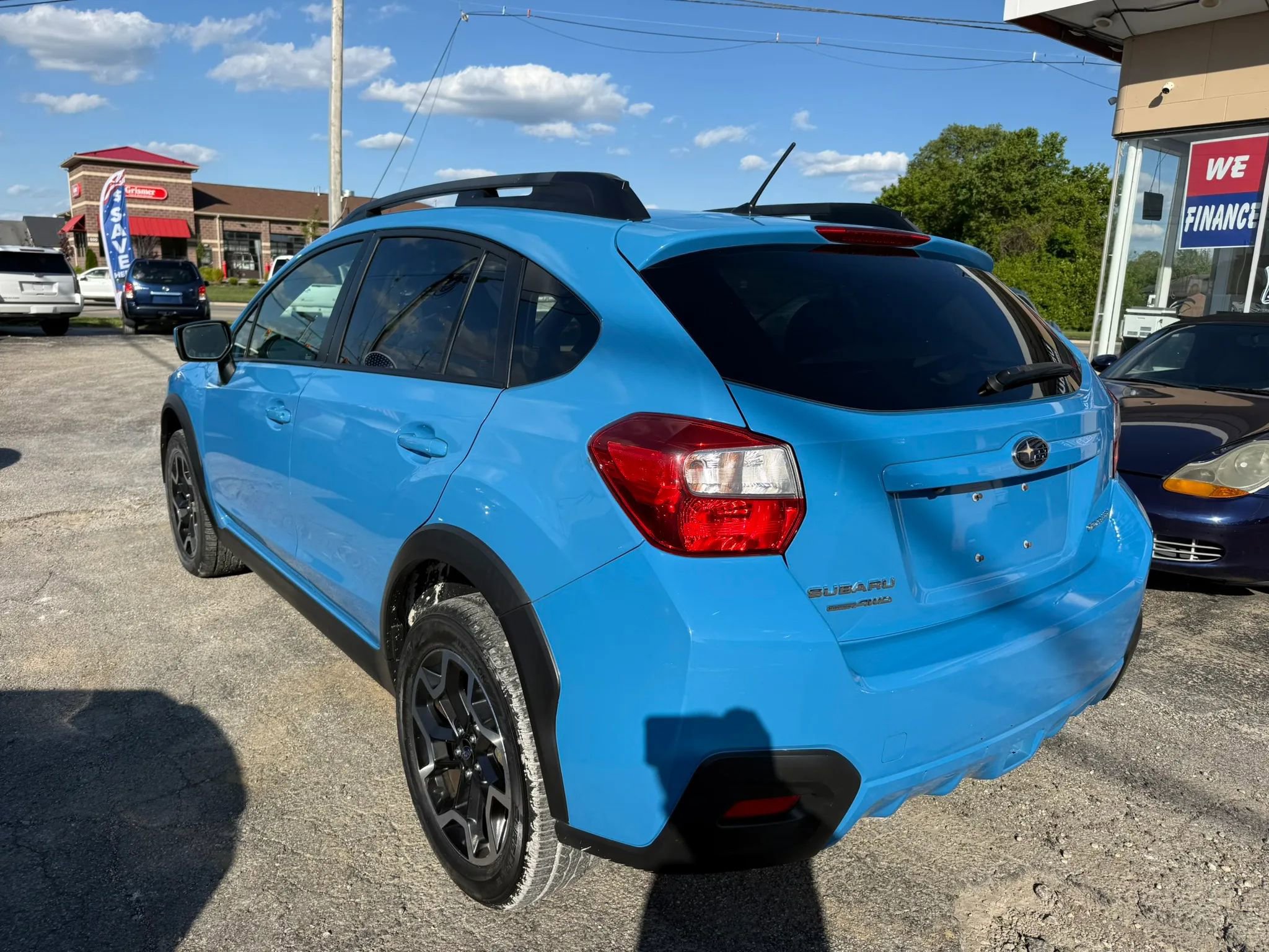Used 2016 Subaru Crosstrek 2.0i Premium AWD/4WD image 4