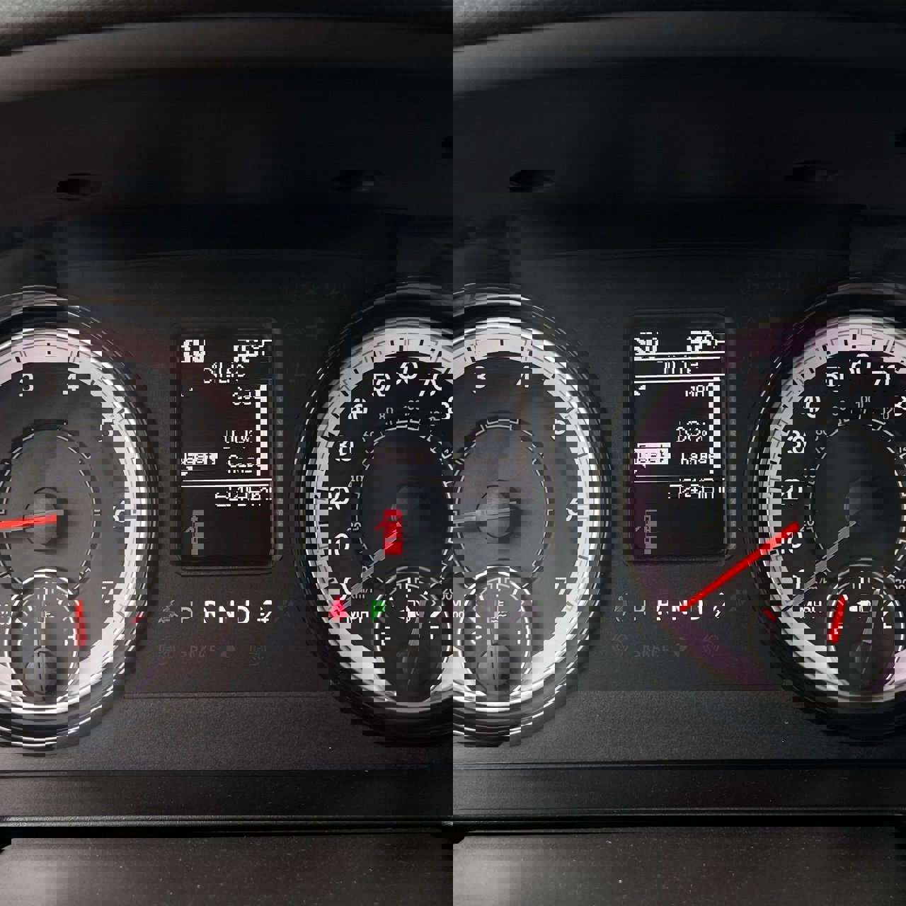 Used 2024 RAM 1500 Classic SLT image 16