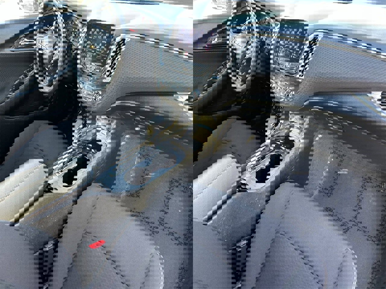 Used 2024 Chevrolet Malibu LT image 8