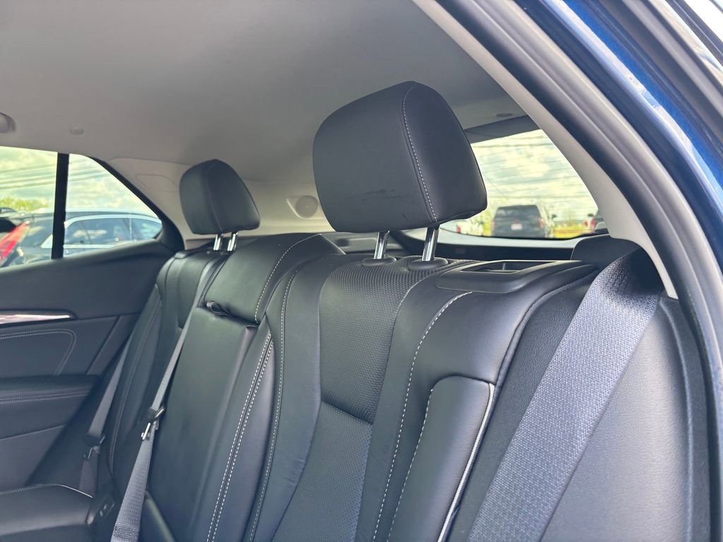 Used 2022 Buick Envision Essence w/ Technology Package I image 28