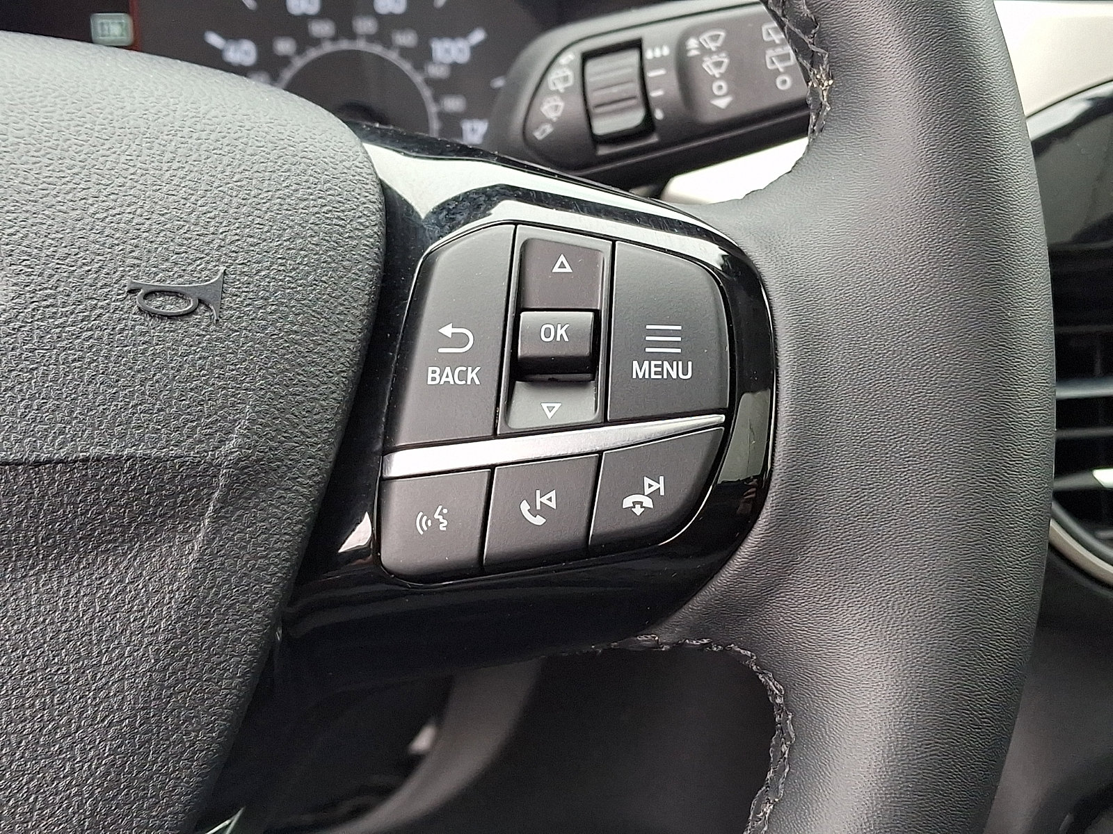 Used 2022 Ford Escape SEL AWD/4WD image 25