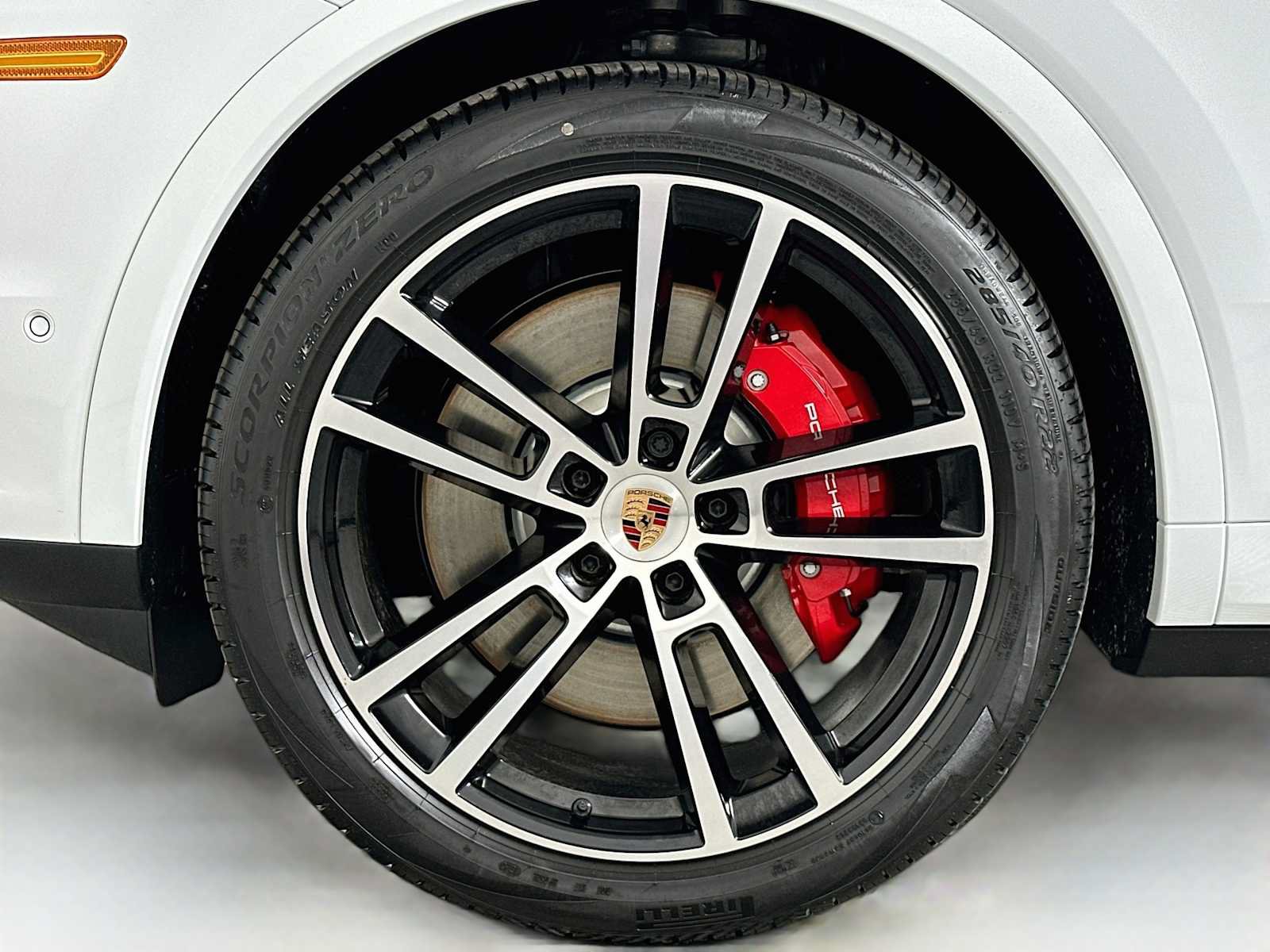 New 2026 Porsche Cayenne S AWD/4WD image 32