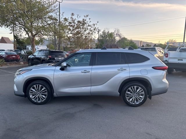 Used 2020 Toyota Highlander Platinum AWD/4WD image 5