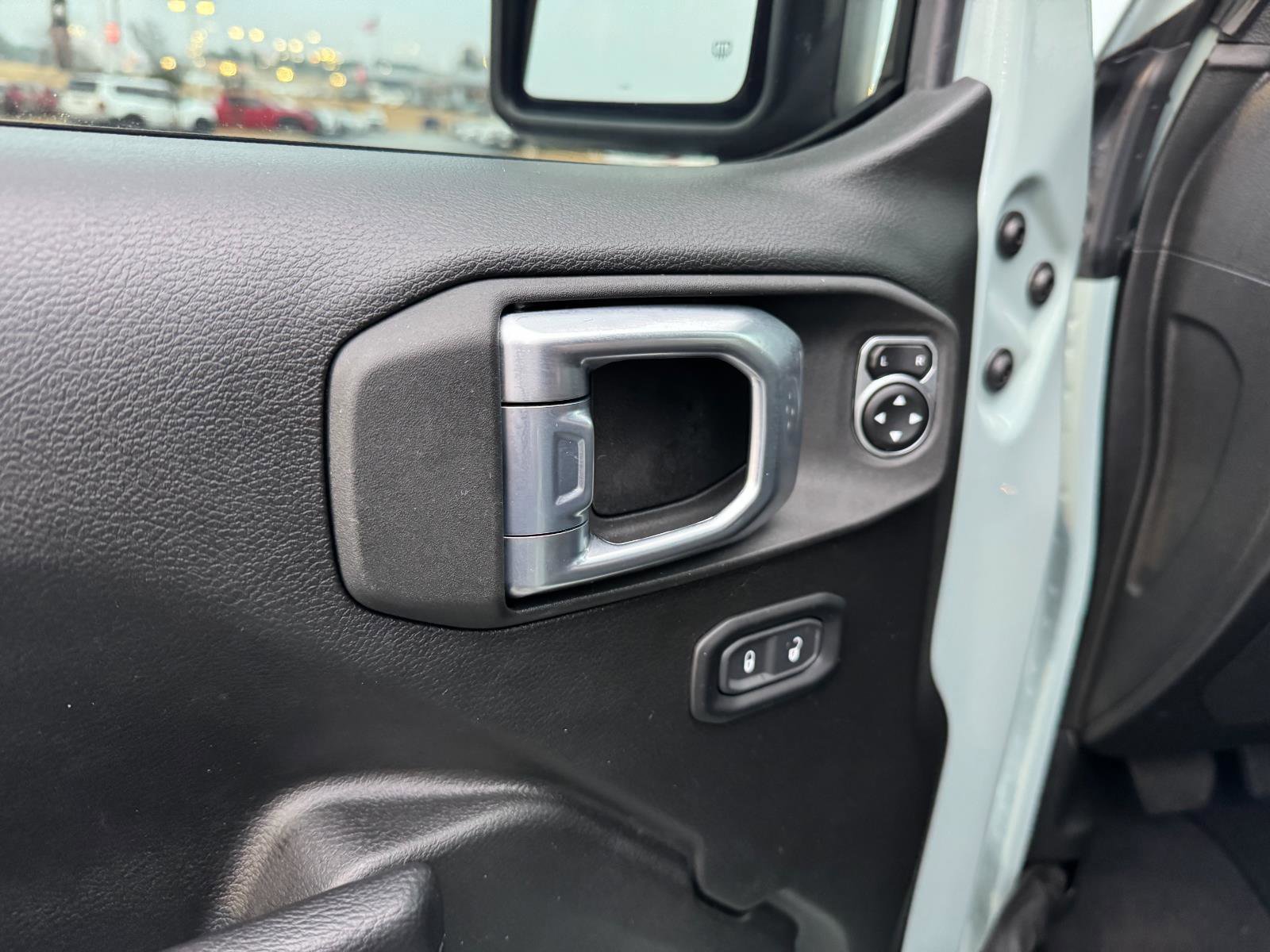 Used 2023 Jeep Wrangler Sport S image 20