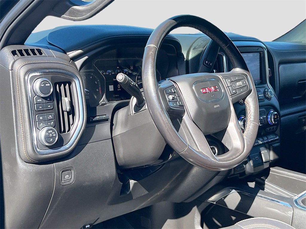 Used 2021 GMC Sierra 1500 AT4 w/ AT4 Premium Package image 9