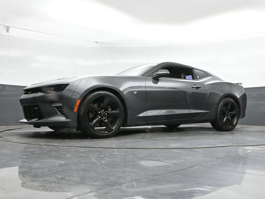 Used 2016 Chevrolet Camaro SS RWD image 46