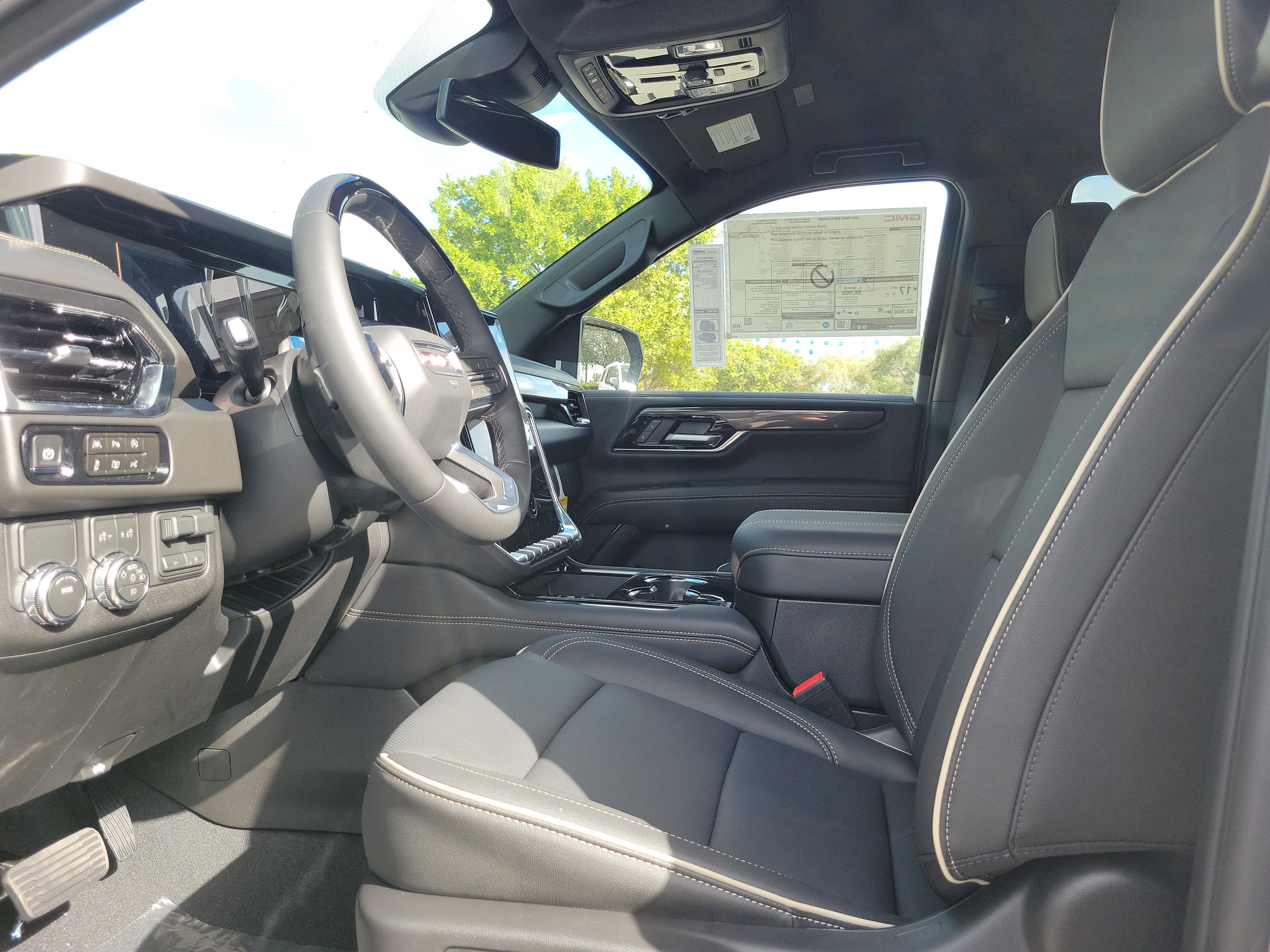 New 2026 GMC Yukon Elevation RWD image 7