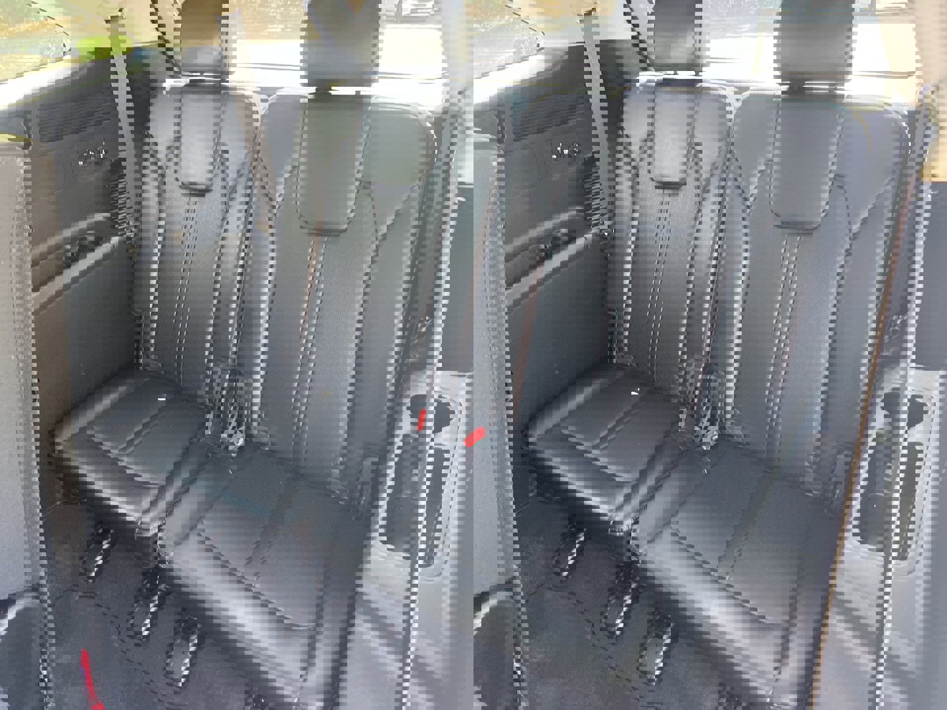 Used 2023 Kia Sorento S w/ Panoramic Sunroof Package FWD image 21