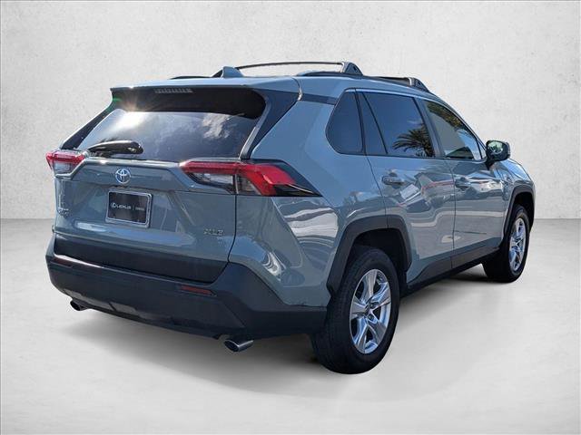 Used 2021 Toyota RAV4 XLE w/ Convenience Package image 5