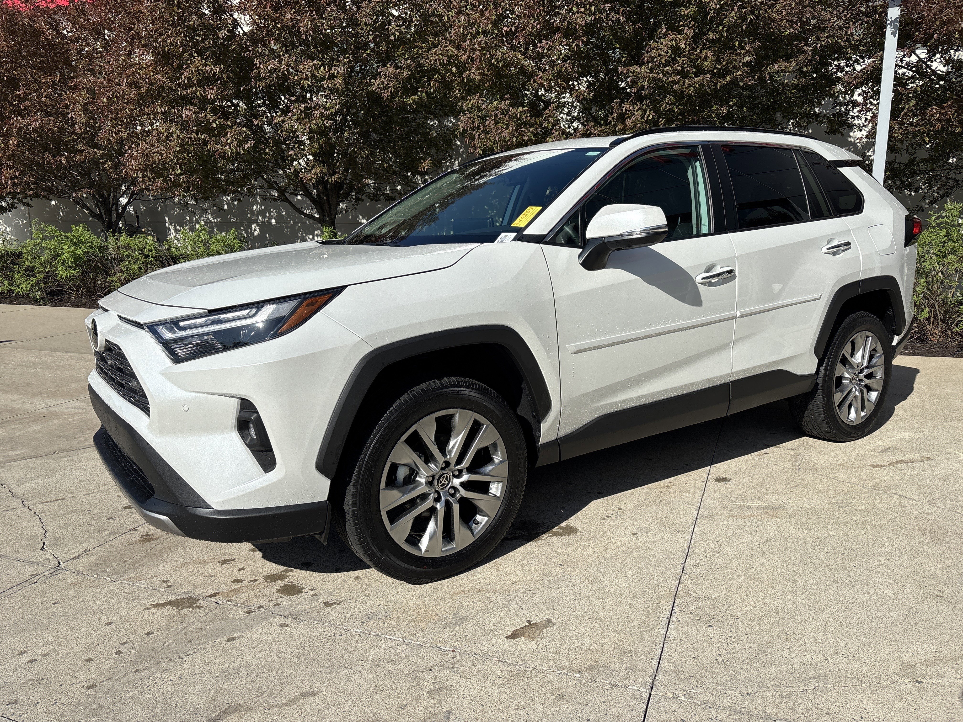 Used 2024 Toyota RAV4 Limited w/ Advanced Technology Package AWD/4WD image 3