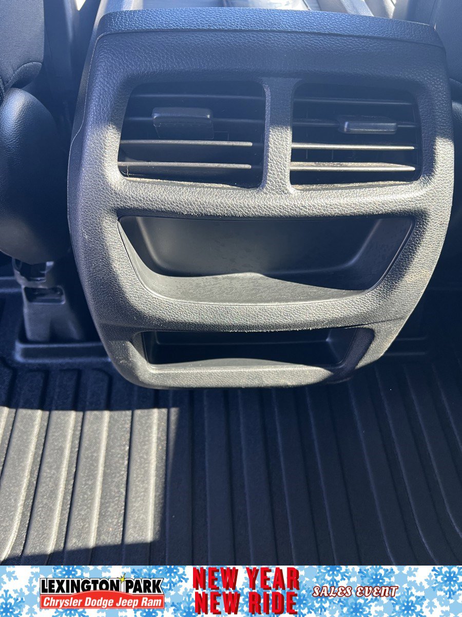 Used 2023 Honda Ridgeline Sport image 14