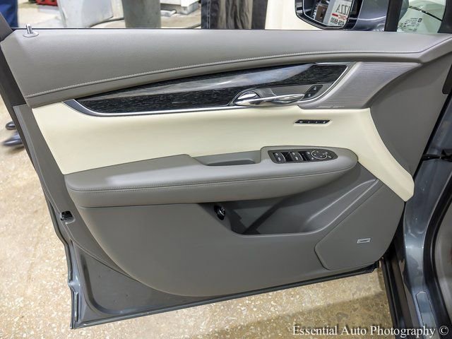 Used 2021 Cadillac XT6 Premium Luxury image 20