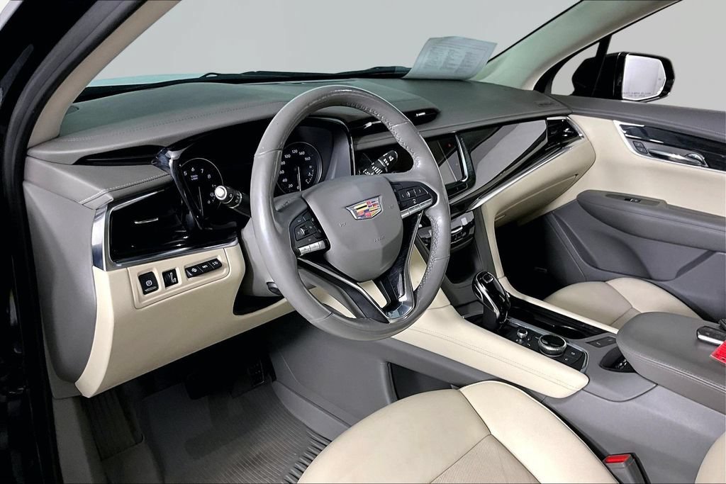 Certified 2021 Cadillac XT6 Premium Luxury FWD image 15