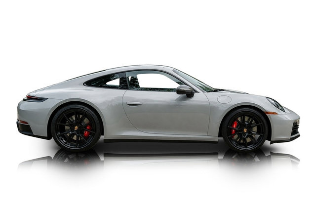 Used 2025 Porsche 911 Carrera S RWD image 2