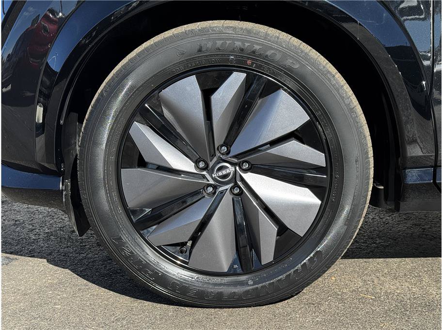 Used 2024 Nissan Ariya AWD image 29